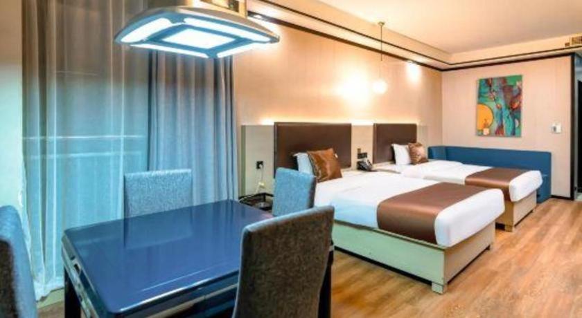 Gya Changzhou Wujin District Hutang New Era Furniture Plaza Hotel Exterior photo